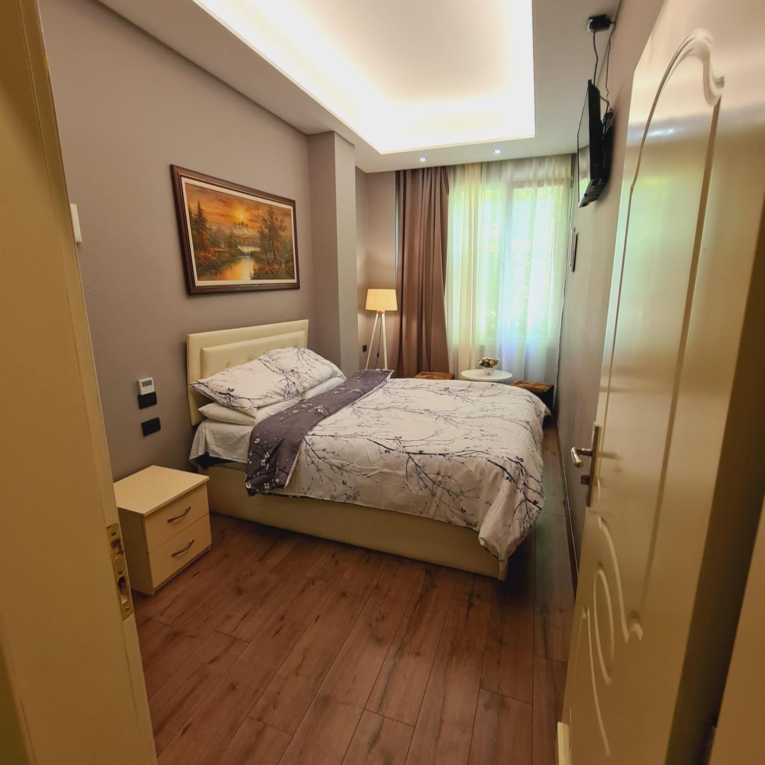 Driti Central Hotel Tirana Exterior photo